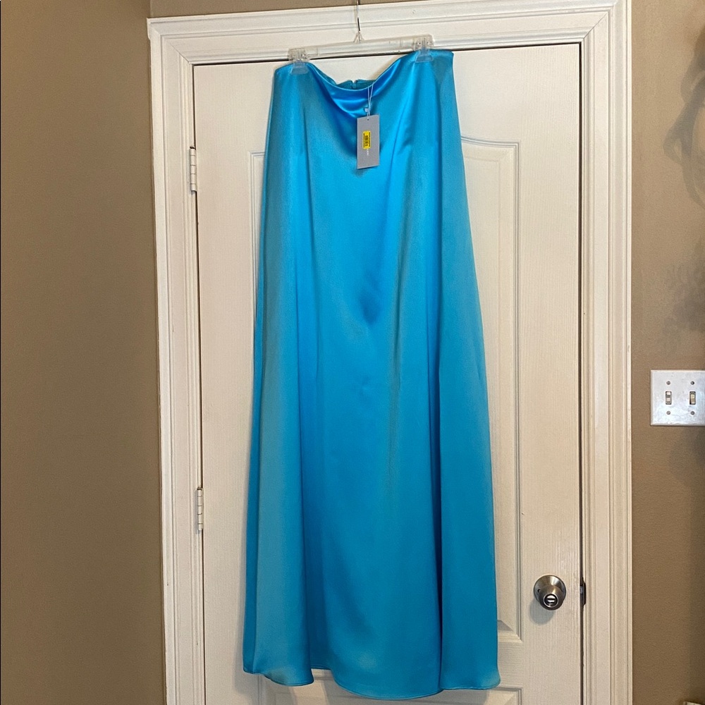 ANTONIO MELANI Strapless Maxi Dress in Light Blue - Picture 4 of 6